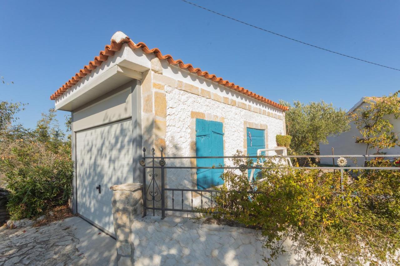 Anica&Jaglica Villa Bristane Exterior photo